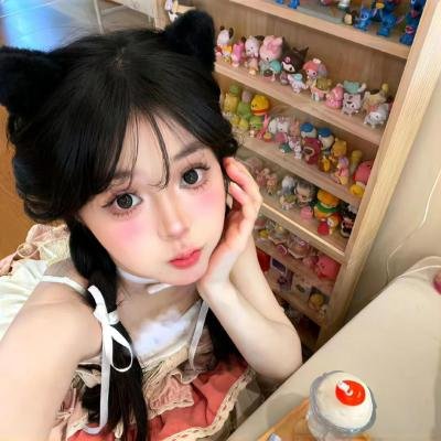 小雁与吴爱丽
